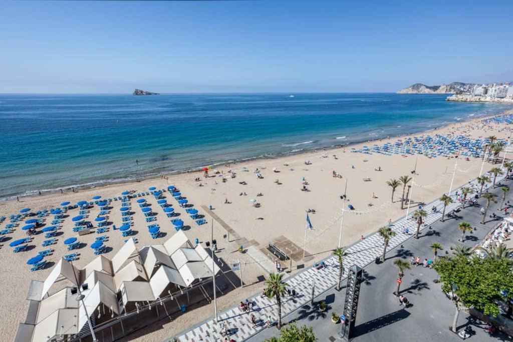 Levante Beach Front Of The Sea Estacha Benidorm Zewnętrze zdjęcie