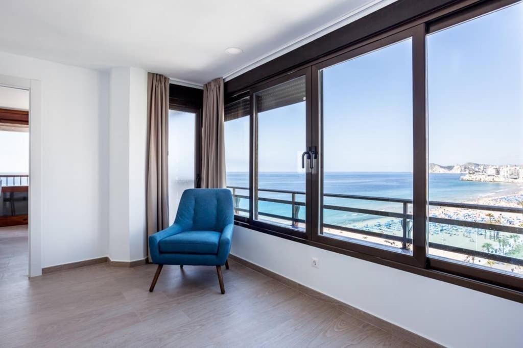 Levante Beach Front Of The Sea Estacha Benidorm Zewnętrze zdjęcie